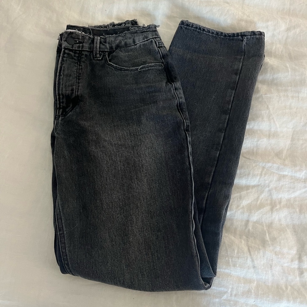 Good American Women's Dark Gray Straight Leg Pants